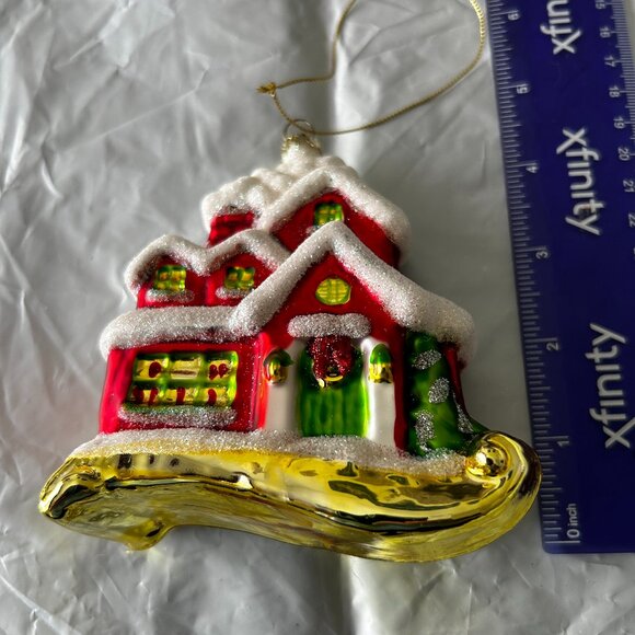Ornament - Picture 3 of 3
